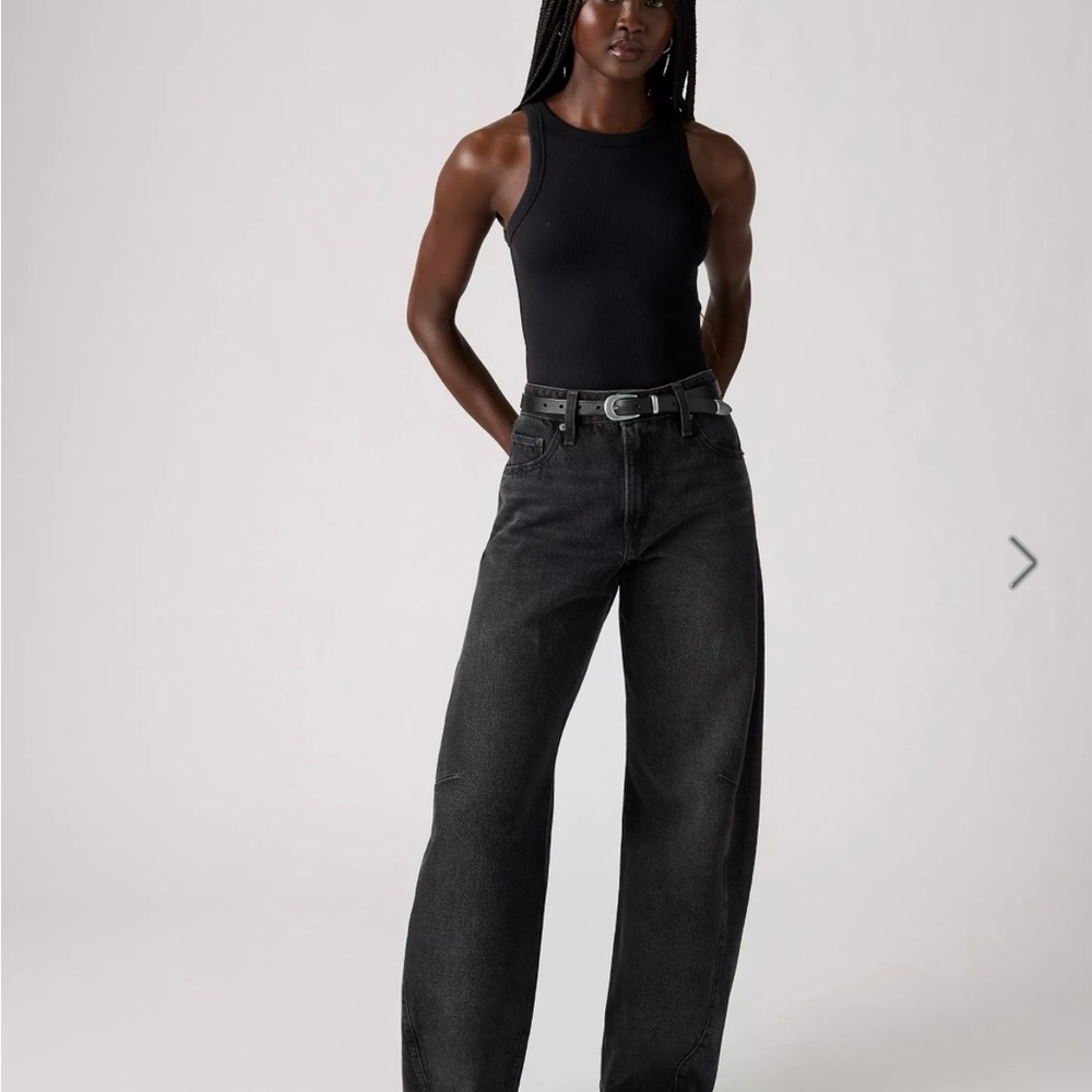 Levi’s Baggy Dad Barrel Jeans